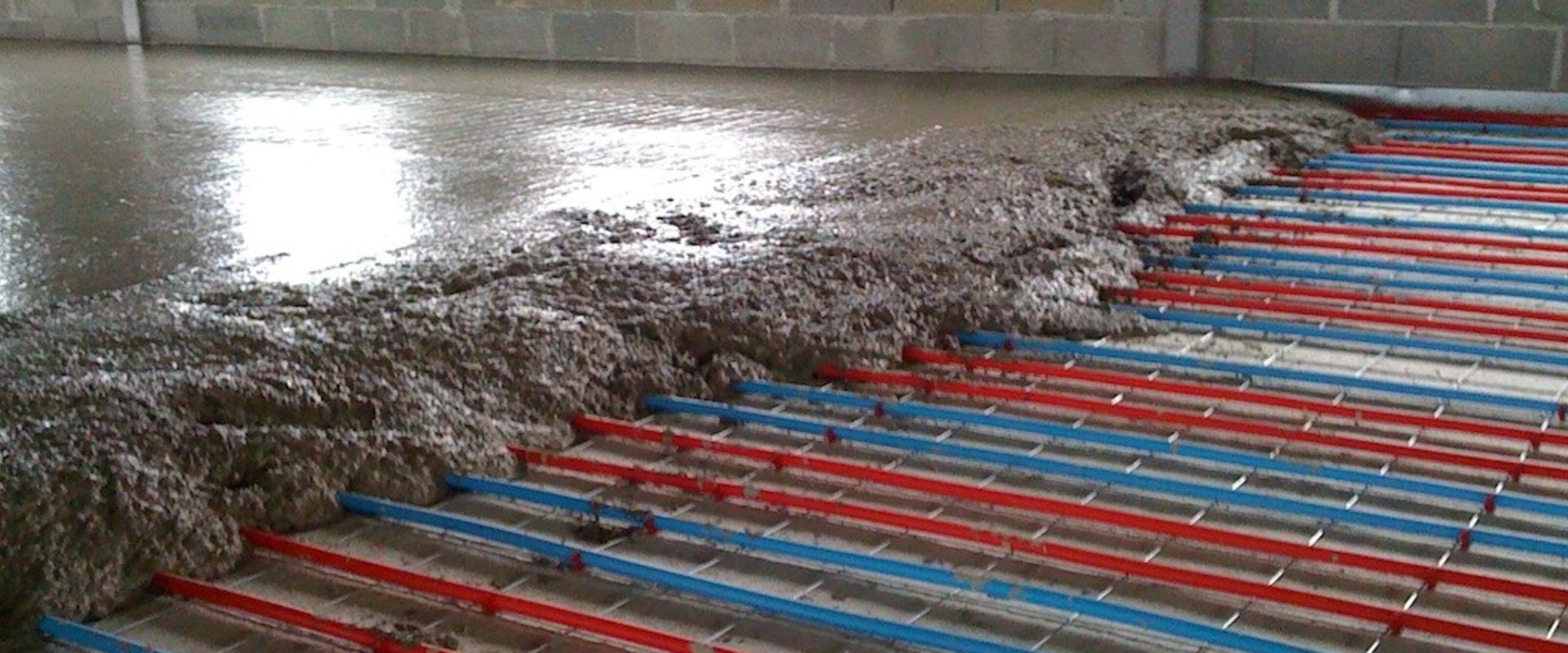 What's the most efficient way to run underfloor heating?